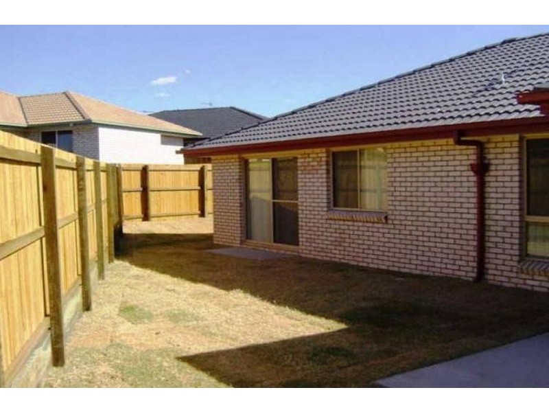 20 Sunset Drive, Glenvale QLD 4350