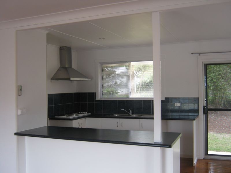 41 Jellicoe Street, Mount Lofty QLD 4350