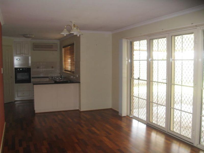 16 Pillar Street, Middle Ridge QLD 4350