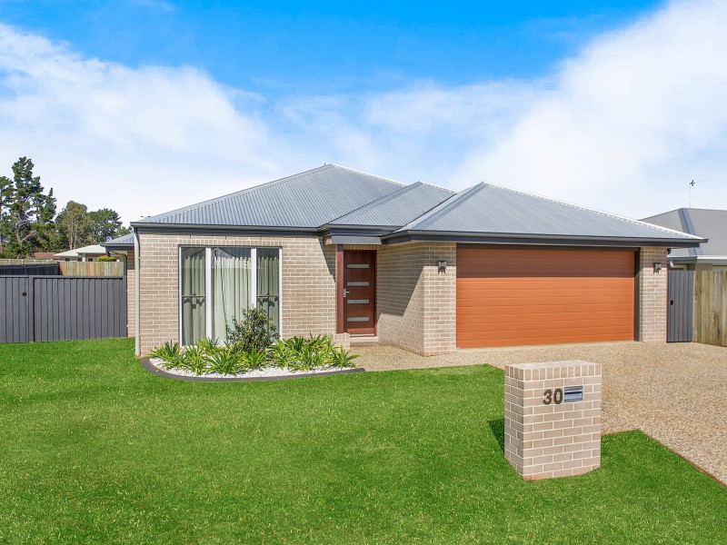 30 Entabeni Drive, Kearneys Spring QLD 4350