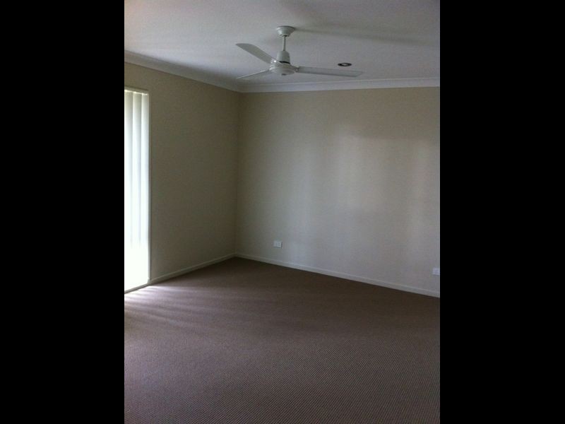 12 Cooranga Street, Glenvale QLD 4350