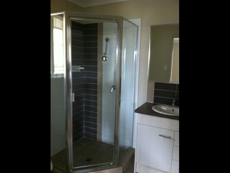 12 Cooranga Street, Glenvale QLD 4350