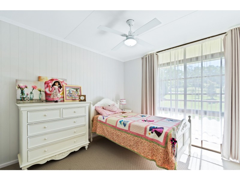 318 Hursley Road, Glenvale QLD 4350