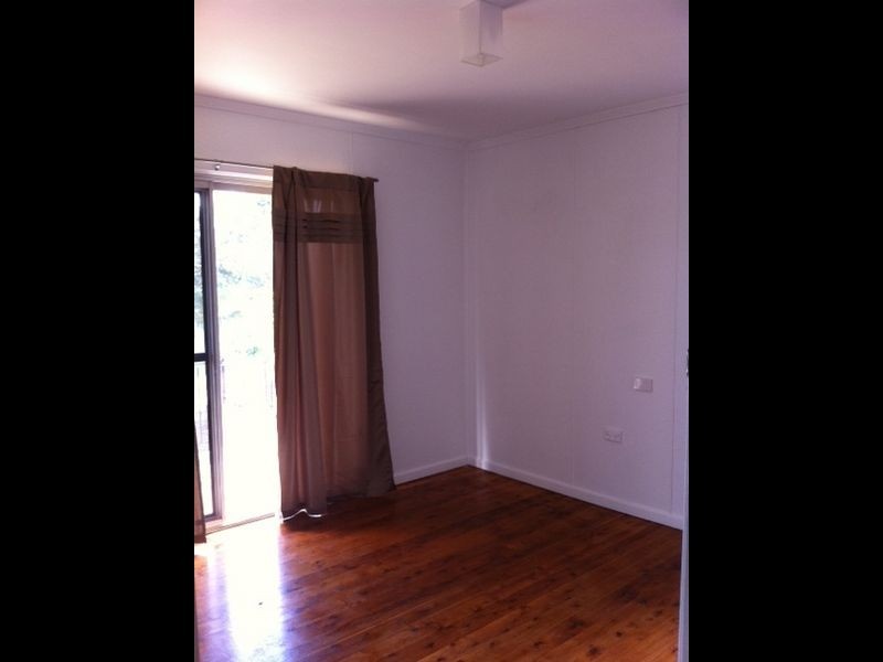 41 Jellicoe Street, Mount Lofty QLD 4350