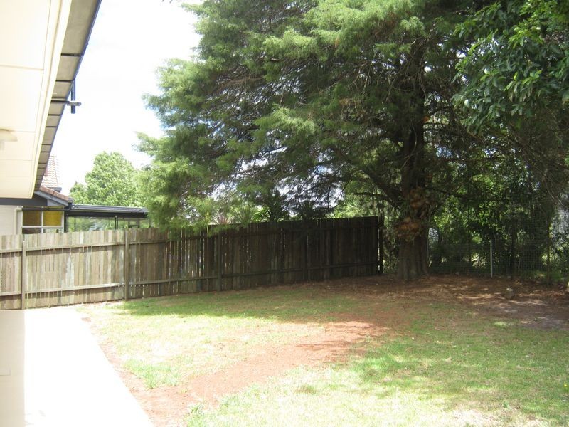 41 Jellicoe Street, Mount Lofty QLD 4350
