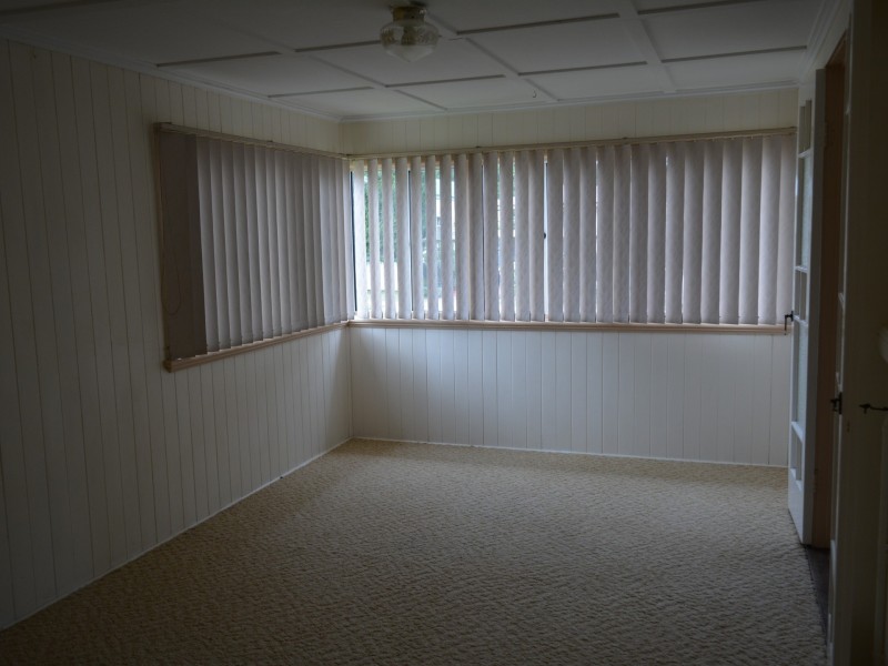15 Kenilworth Street, North Toowoomba QLD 4350