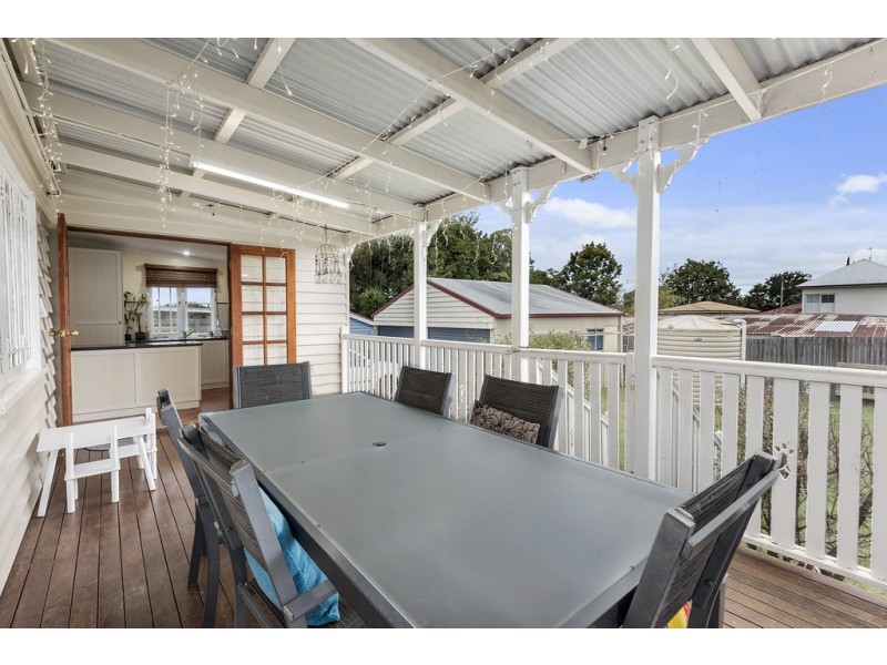 16 Rosewood Street, Toowoomba City QLD 4350