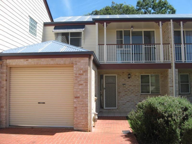 18/279 Mackenzie Street, Middle Ridge QLD 4350