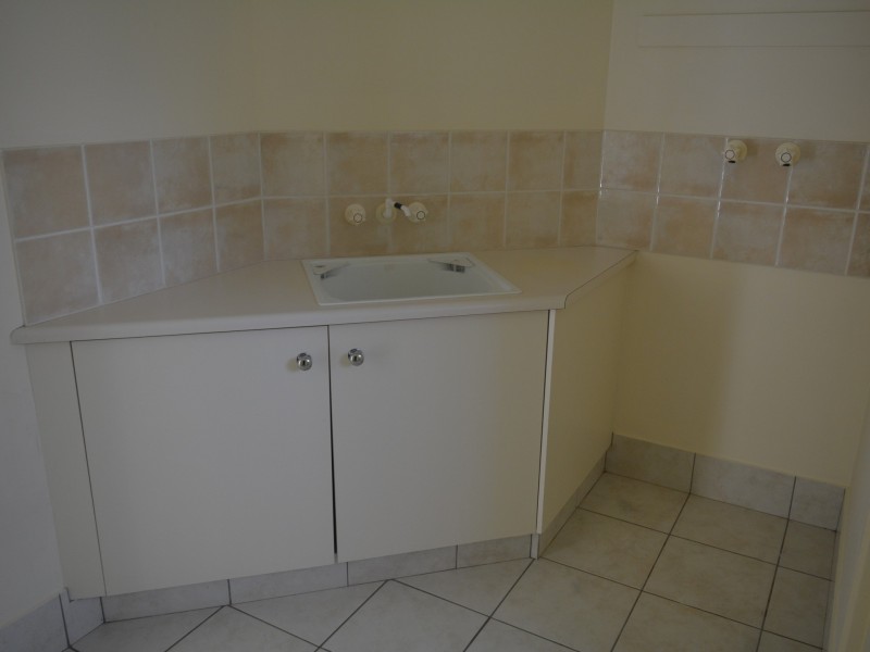 18/279 Mackenzie Street, Middle Ridge QLD 4350