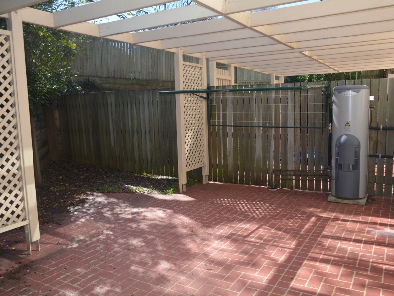 18/279 Mackenzie Street, Middle Ridge QLD 4350