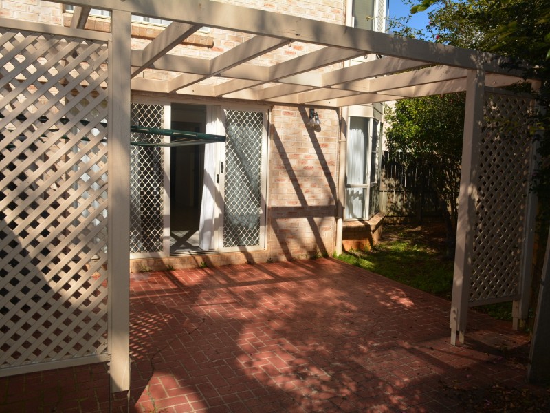 18/279 Mackenzie Street, Middle Ridge QLD 4350