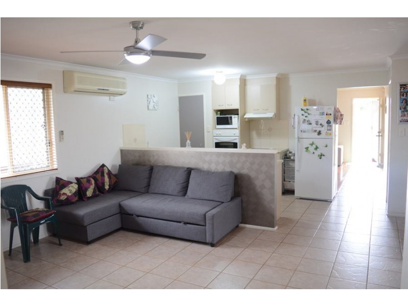 8 Kayser Court, Darling Heights QLD 4350