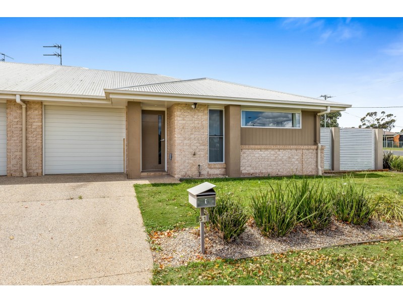 1/51 Gipps Street, Drayton QLD 4350