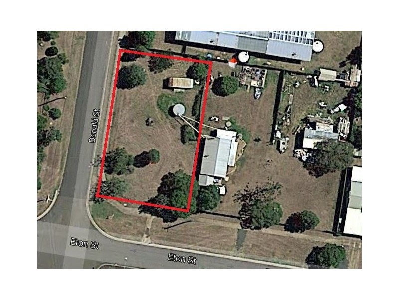 32 Eton Street, Cambooya QLD 4358