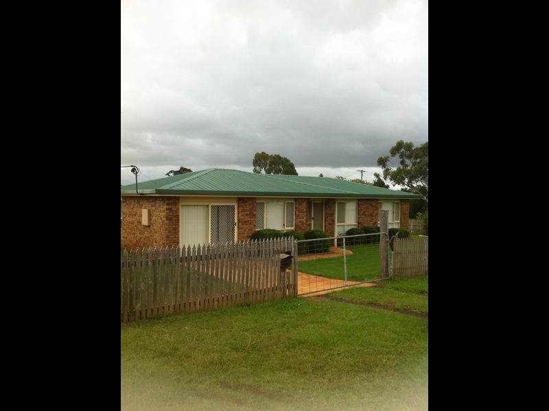 61 Cambooya, Drayton QLD 4350