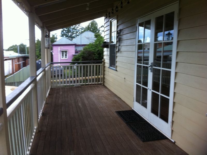 10 Cecil, Toowoomba City QLD 4350