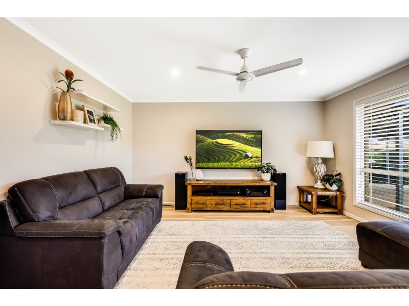 13 Bunya Street, Kearneys Spring QLD 4350