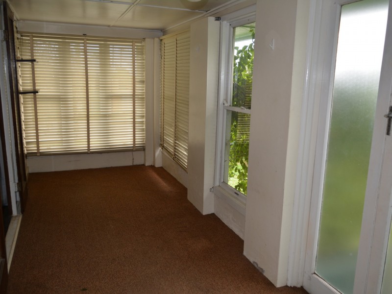 417 Tor Street, Newtown QLD 4350