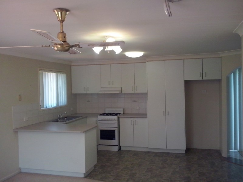 1/33 Helen Street, Newtown QLD 4350