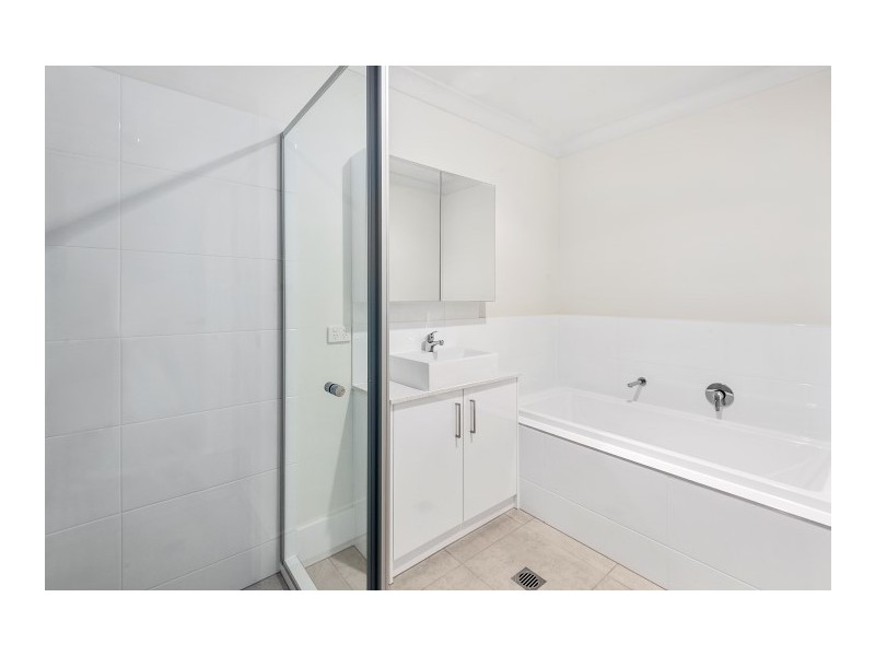 1/10 Rosenstengel Street, Darling Heights QLD 4350