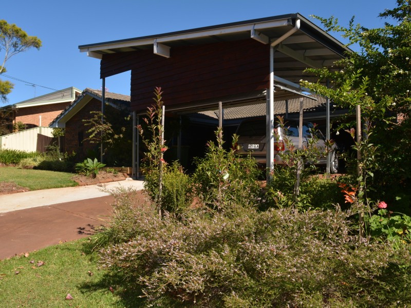 17 Sherry Street, Wilsonton Heights QLD 4350
