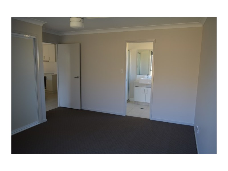 4a Sophia Crescent, Cotswold Hills QLD 4350