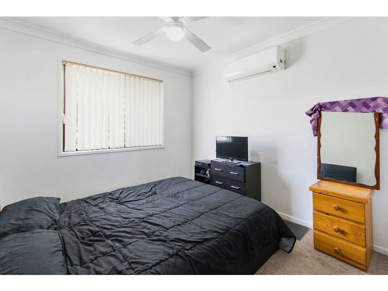 1 & 2/15 Lexi Street, Glenvale QLD 4350