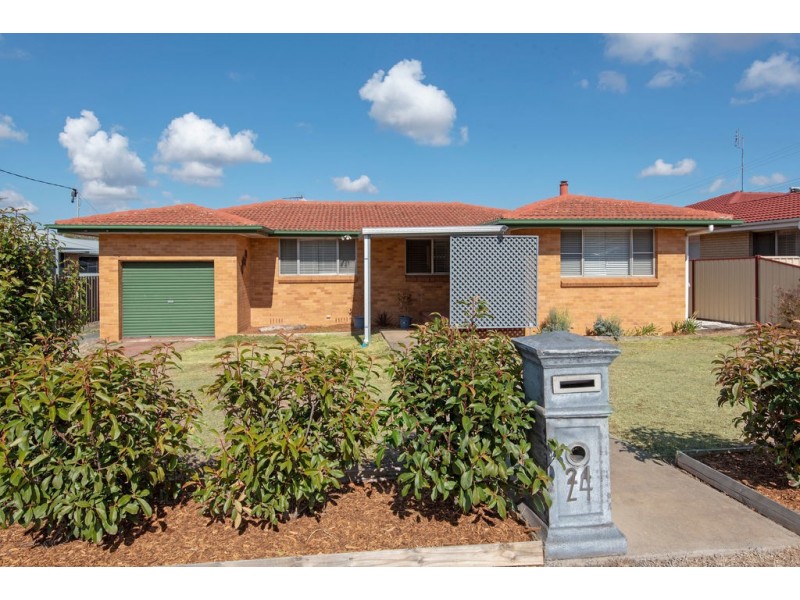 24 Rudd Street, Drayton QLD 4350