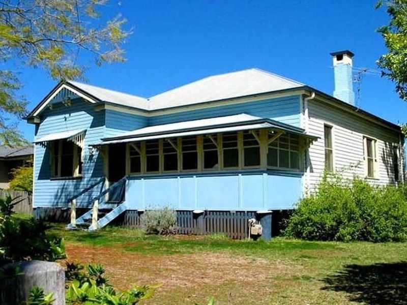 74 Campbell Street, East Toowoomba QLD 4350