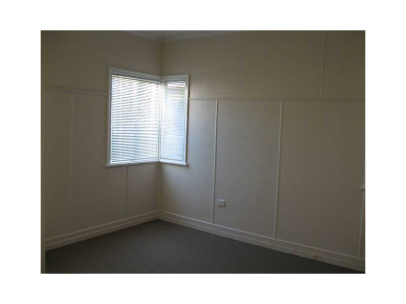 44 Llewellyn Street, Centenary Heights QLD 4350