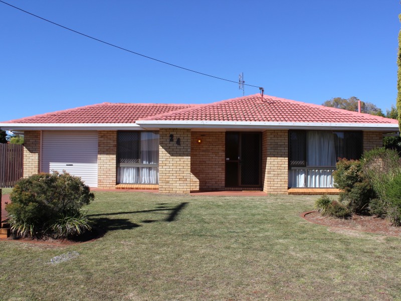 24 Rachel Street, Darling Heights QLD 4350