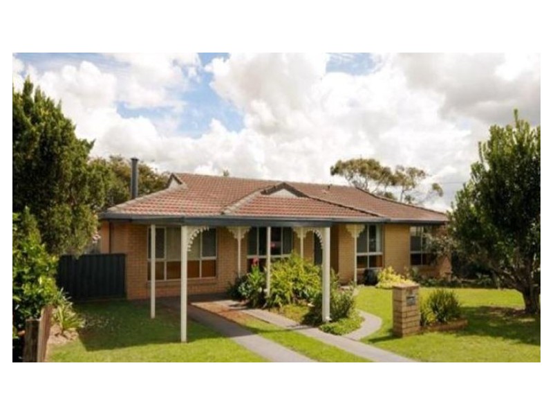11 Arabian Street, Harristown QLD 4350