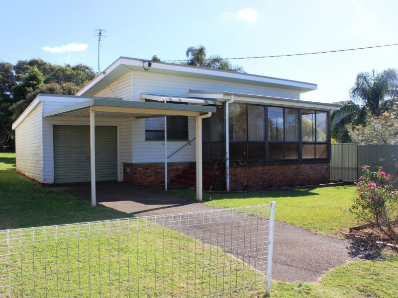 19 Vanity Street, Rockville QLD 4350