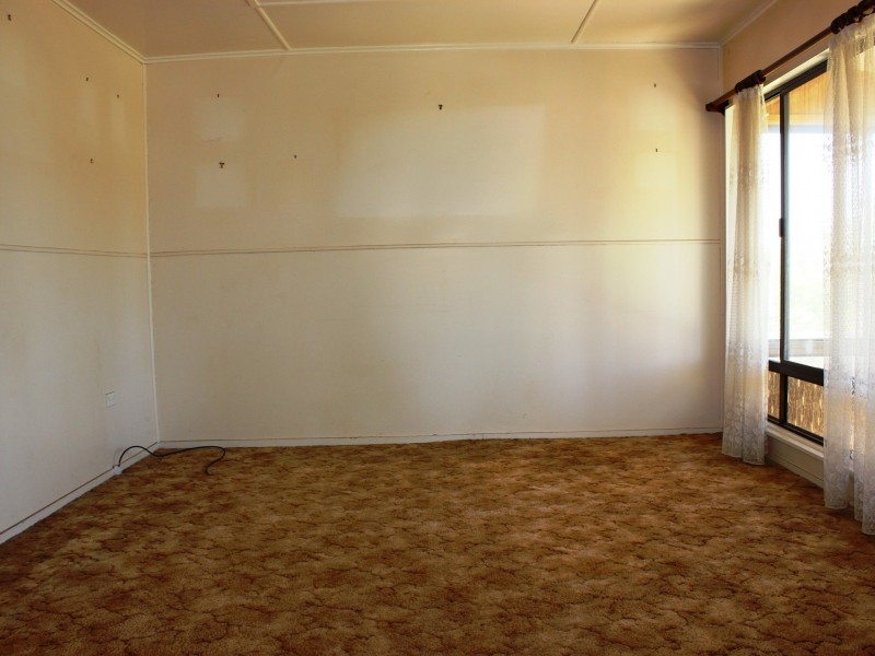 19 Vanity Street, Rockville QLD 4350