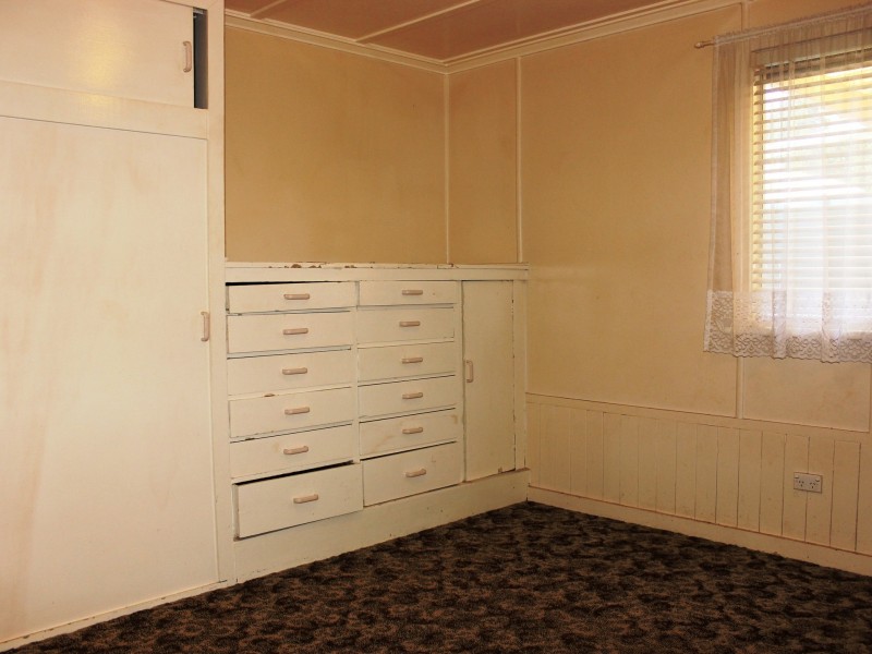 19 Vanity Street, Rockville QLD 4350