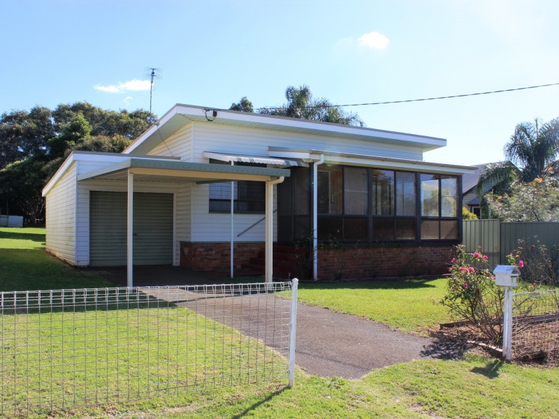 19 Vanity Street, Rockville QLD 4350