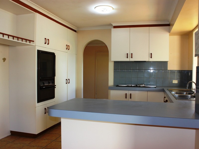 44 Broadfoot Street, Kearneys Spring QLD 4350