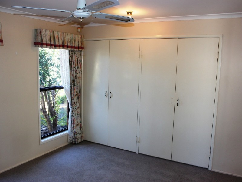 44 Broadfoot Street, Kearneys Spring QLD 4350