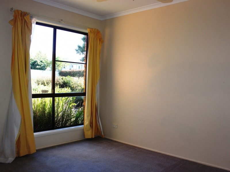 44 Broadfoot Street, Kearneys Spring QLD 4350