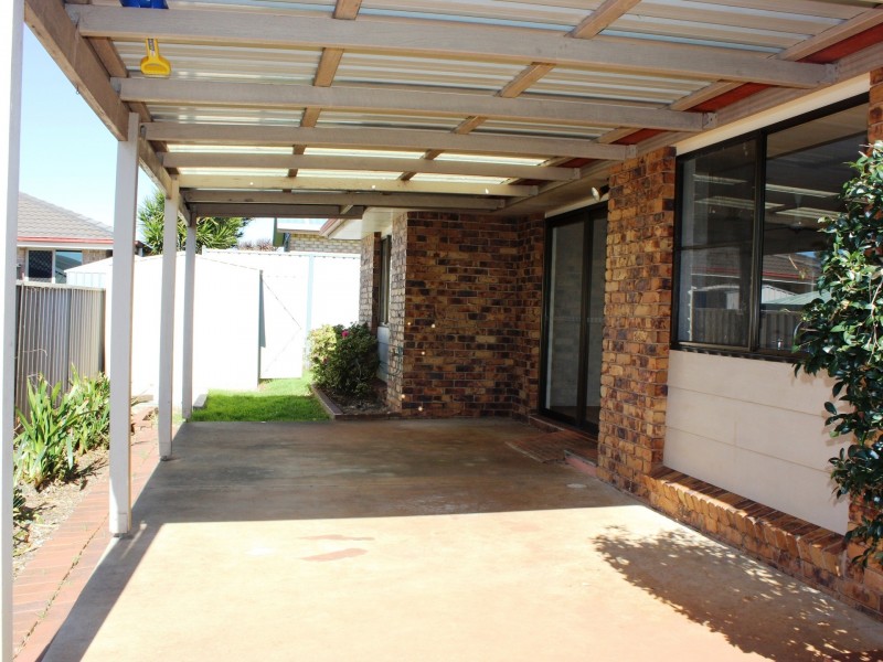 44 Broadfoot Street, Kearneys Spring QLD 4350