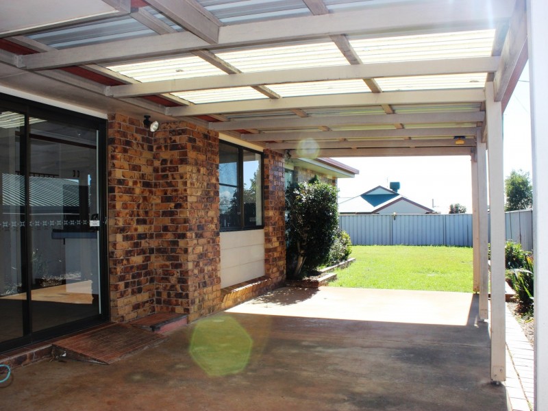 44 Broadfoot Street, Kearneys Spring QLD 4350