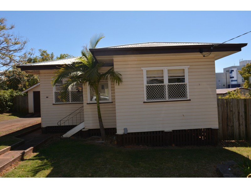 35 Joyce Street, South Toowoomba QLD 4350