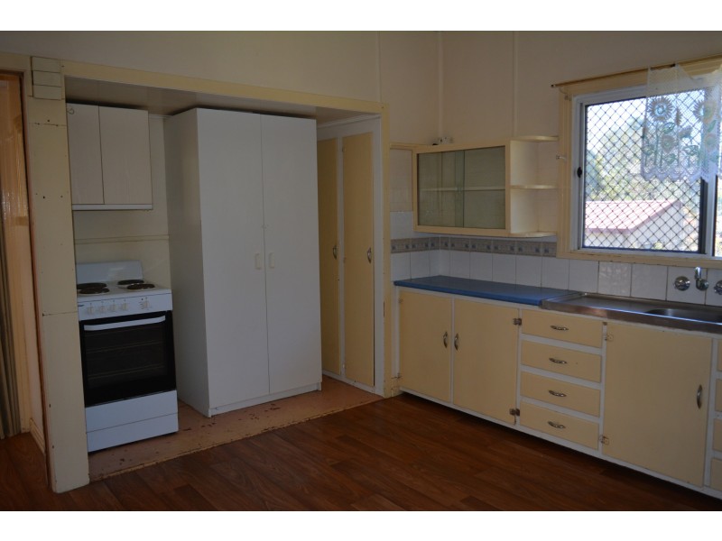 35 Joyce Street, South Toowoomba QLD 4350