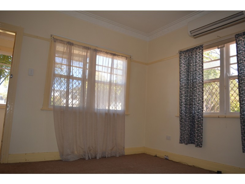 35 Joyce Street, South Toowoomba QLD 4350