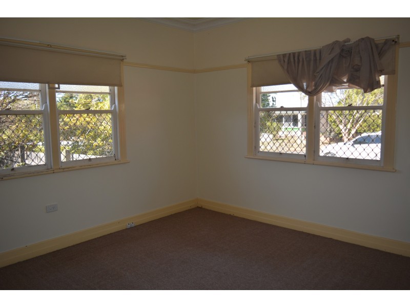 35 Joyce Street, South Toowoomba QLD 4350