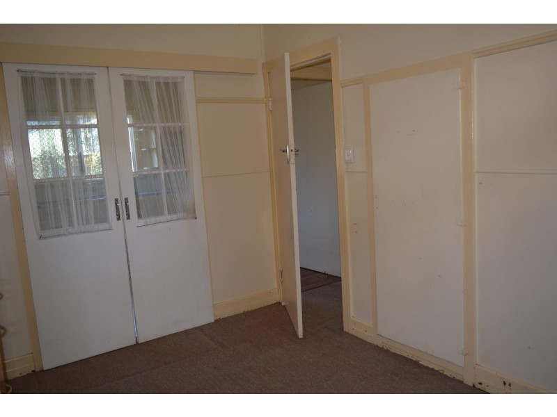 35 Joyce Street, South Toowoomba QLD 4350