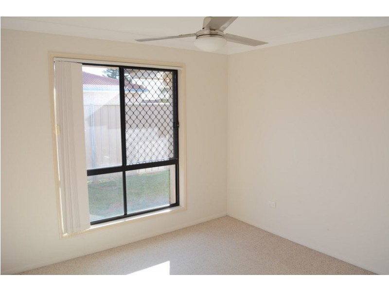 6 Pillar Street, Middle Ridge QLD 4350