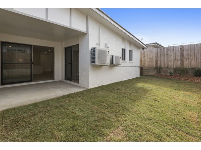 1/8 Rosenstengel Street, Darling Heights QLD 4350