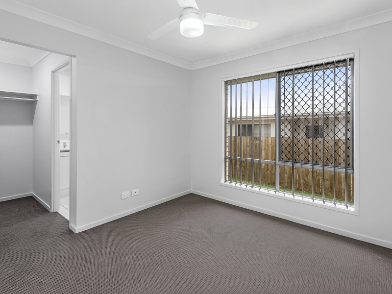 69 Barlow Street, Cranley QLD 4350