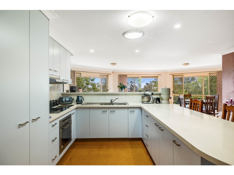 70 Cotswold Hills Drive, Cotswold Hills QLD 4350